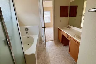 1708 Cliffrose Ln, Lewisville, TX 75067 - Photo 14