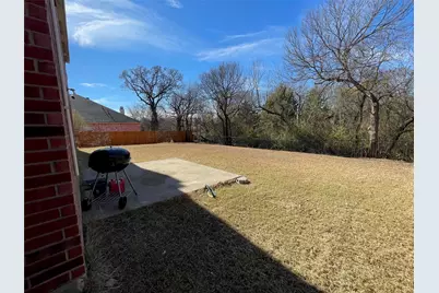 1708 Cliffrose Lane, Lewisville, TX 75067 - Photo 2