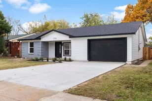 2726 Ridgewood St, Irving, TX 75062 - Photo 2