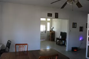 304 E Criddle St, Waxahachie, TX 75165 - Photo 14