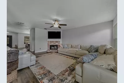 3107 Teodoro Drive, Grand Prairie, TX 75052 - Photo 12