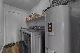 3107 Teodoro Dr, Grand Prairie, TX 75052 - Photo 16