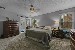 3107 Teodoro Dr, Grand Prairie, TX 75052 - Photo 20