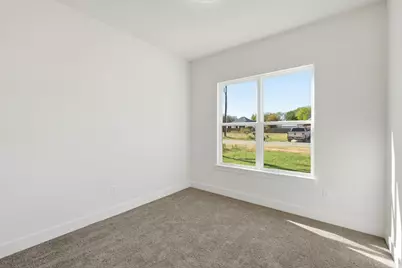 205 S Atwood Street, Boyd, TX 76023 - Photo 4
