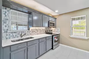 8714 Quinn St, Dallas, TX 75217 - Photo 8