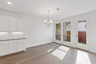 621 Somerset Dr, Lewisville, TX 75056 - Photo 10