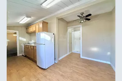 1002 Gregg #Ca Street, Denton, TX 76201 - Photo 2