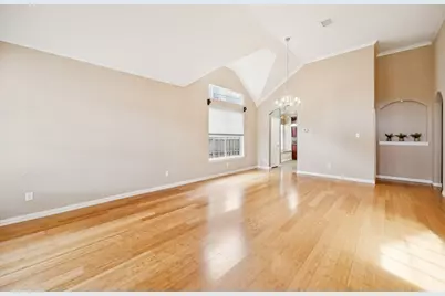 17707 Knollmeadow Lane, Dallas, TX 75287 - Photo 8