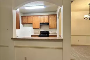 713 Kingston Dr, Grand Prairie, TX 75051 - Photo 10