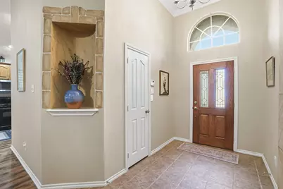 4766 Emerald Trace Way, Fort Worth, TX 76244 - Photo 4