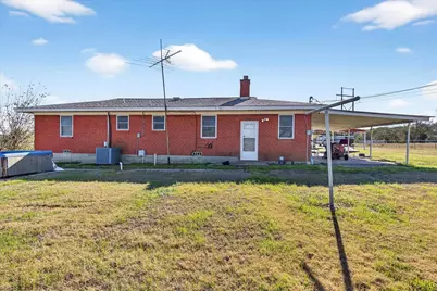 300 County Road 2100 Road, Seven Points, TX 75143 - Photo 22