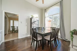 1213 Wedgecrest Ln, Garland, TX 75040 - Photo 4