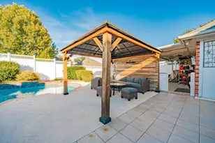 1213 Wedgecrest Ln, Garland, TX 75040 - Photo 34