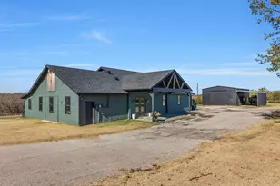 2546 Luella Rd, Sherman, TX 75090 - Photo 4