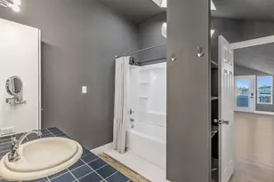 2546 Luella Rd, Sherman, TX 75090 - Photo 14