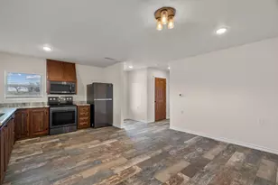 509 Union Ln, Springtown, TX 76082 - Photo 8