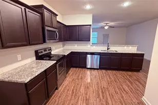 1601 Conley Ln, Crowley, TX 76036 - Photo 4