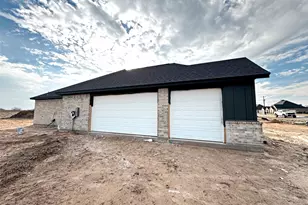 1016 Katie Ct, Reno, TX 76020 - Photo 2