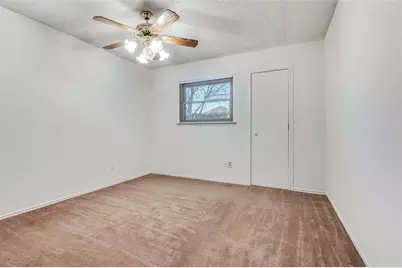 317 N Beltwoods Drive, DeSoto, TX 75115 - Photo 22