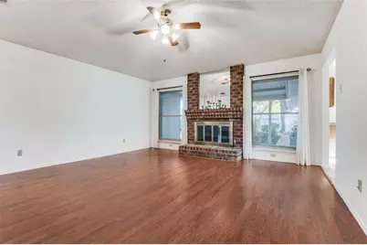 317 N Beltwoods Drive, DeSoto, TX 75115 - Photo 8