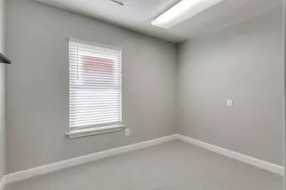 725 W Purnell Road #D, Lewisville, TX 75067 - Photo 14