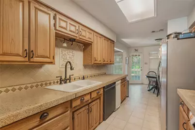 6805 Starnes Road, North Richland Hills, TX 76182 - Photo 8