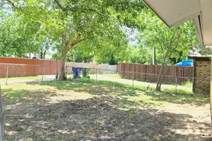 906 High Country Dr, Garland, TX 75041 - Photo 14