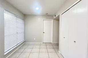 1304 Creekwood Ct, Allen, TX 75002 - Photo 10