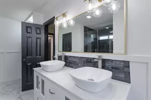 1913 E Branch Hollow Dr, Carrollton, TX 75007 - Photo 22