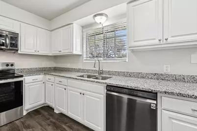 320 Edgewood Street, Krum, TX 76249 - Photo 12