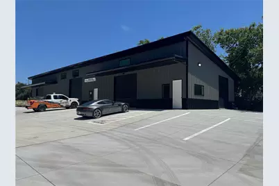 1401 Ranger Highway #301 & 302, Weatherford, TX 76086 - Photo 2