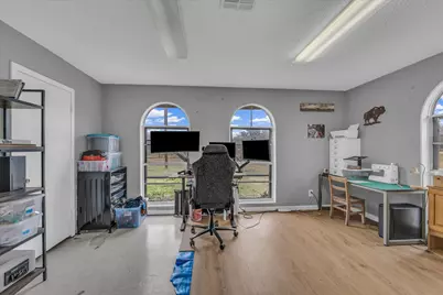 510 Old Sawmill Road, Axtell, TX 76624 - Photo 10