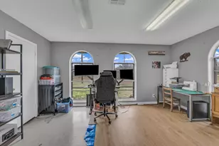 510 Old Sawmill Rd, Axtell, TX 76624 - Photo 10
