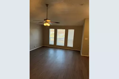 322 Moss Hill Drive, Arlington, TX 76018 - Photo 6