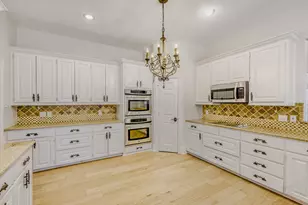 27 Wellington Oaks Cir, Denton, TX 76210 - Photo 12