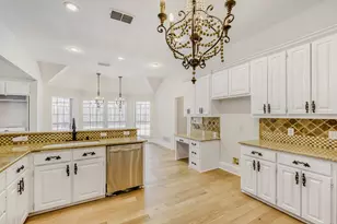 27 Wellington Oaks Cir, Denton, TX 76210 - Photo 14