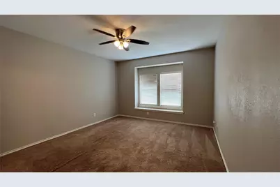 8128 Hulen Park Circle, Fort Worth, TX 76123 - Photo 10