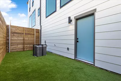 2107 N Garrett Avenue #101, Dallas, TX 75206 - Photo 32
