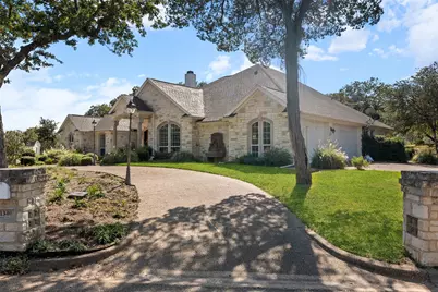 1340 Autumn Oaks Circle, China Spring, TX 76633 - Photo 2