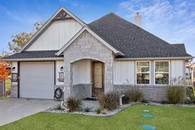 3404 Zanzibar Court, Granbury, TX 76048 - Photo 32