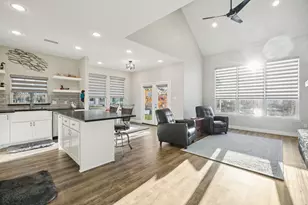 3404 Zanzibar Ct, Granbury, TX 76048 - Photo 10