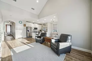 3404 Zanzibar Ct, Granbury, TX 76048 - Photo 8