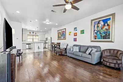 638 Arbol, Irving, TX 75039 - Photo 6