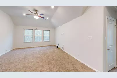 456 Renaissance Lane, Irving, TX 75060 - Photo 10