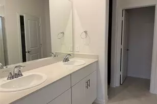 804 Edgehurst Dr, McKinney, TX 75071 - Photo 14