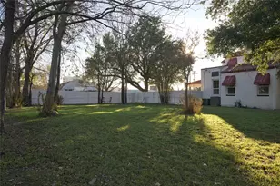 2514 Henry St, Greenville, TX 75401 - Photo 28