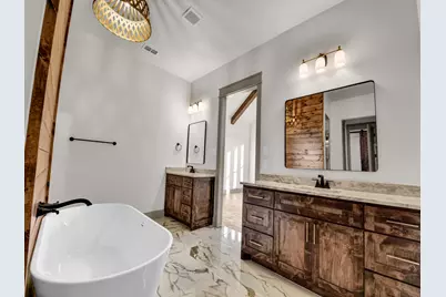 1390 Poe Prairie Road, Millsap, TX 76066 - Photo 14