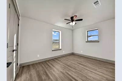 1390 Poe Prairie Road, Millsap, TX 76066 - Photo 36