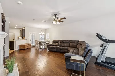 4245 Comanche Drive, Carrollton, TX 75010 - Photo 4