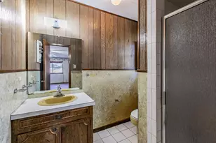 615 E Jacinto St, Groesbeck, TX 76642 - Photo 12